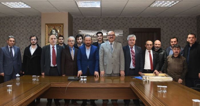 İzmit Belediye Başkanı Dr. Nevzat Doğan: 'Ensar Vakfının faaliyetlerini yoğunlaştırılmasını diliyoruz'