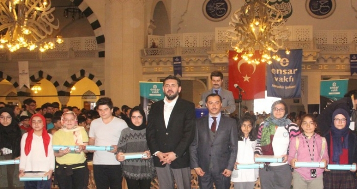 Ensar Vakfı Ataşehir Şubesi'nden Güzel Ahlak Yarışması Ödülü "Kudüs Turu"