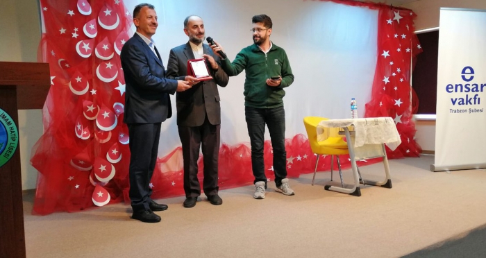 Ensar Vakfı Trabzon Şubesi'nden İman ve Namazla Diriliş Konferansı