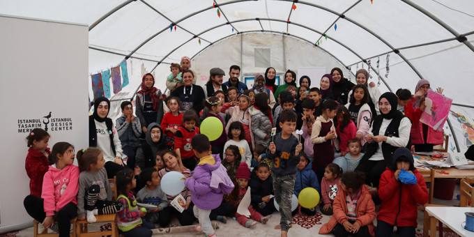 İstanbul Tasarım Merkezi Deprem Bölgesinde Çocuklar İçin Etkinlikler Düzenledi