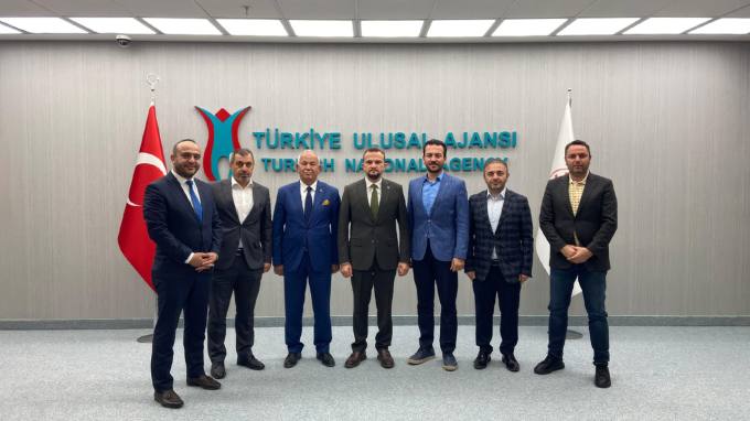 Ensar Vakfı Ankara Yönetimi, Türkiye Ulusal Ajansı Başkanı İlker Astarcı'yı Ziyaret Etti