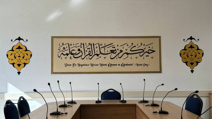 Ataşehir Anadolu Kız İmam Hatip Lisesine Kur'an-ı Kerim ve Hafızlık Sınıfı Kazandırıldı