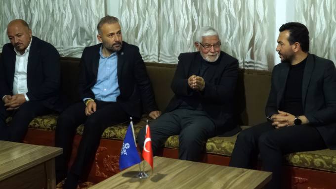 Ortadoğu ve Devrimler: Mezopotamya'dan Günümüze Süleyman Arslantaş ile Tarih, Siyaset ve Kültür Üzerine Kritik Perspektifler