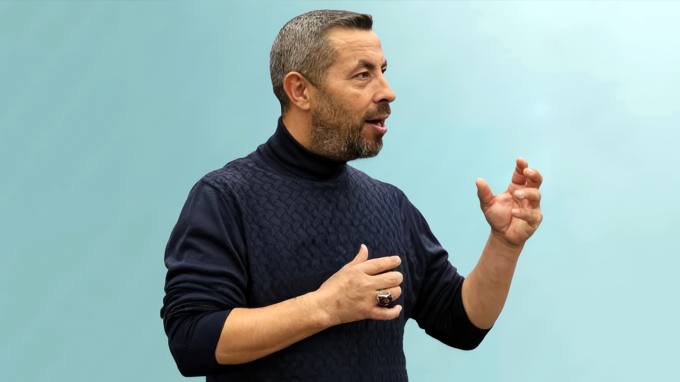 Tarihe Dair Derin Bir Bakış: Ahmet Anapalı'dan "Dünden Bugüne Tarih Bize Ne Anlatır?" Semineri