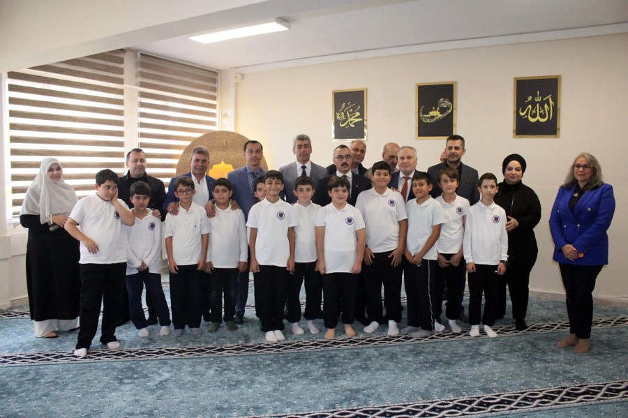 Ataşehir'de 13 Okulun Mescitleri Yenilendi
