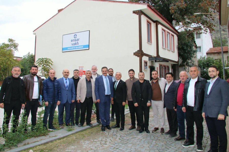 Haluk İpek, Ensar Vakfı Amasya Şubesi'ni Ziyaret Etti