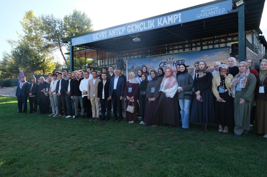 Türkiye'nin Dört Bir Yanından Genç Rehberler Gaziantep'te Buluştu