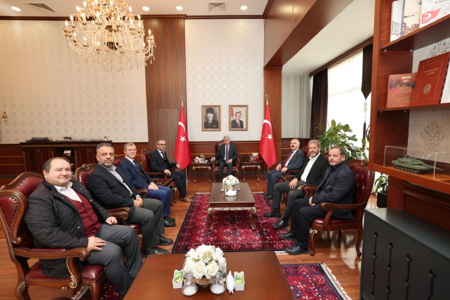 Ensar Vakfı Heyeti Sakarya'da Kurum Ziyaretleri Gerçekleştirdi