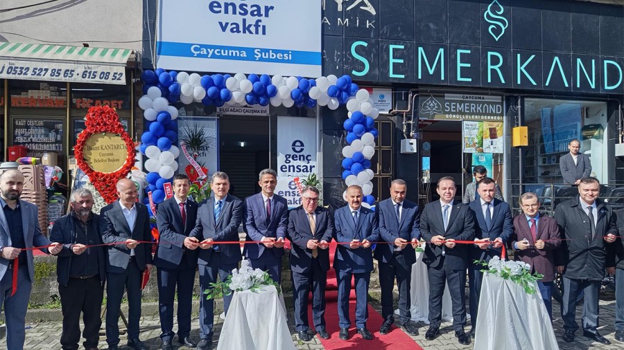 Çaycuma'da Bilgi Ağacı Çalışma Evi Törenle Açıldı