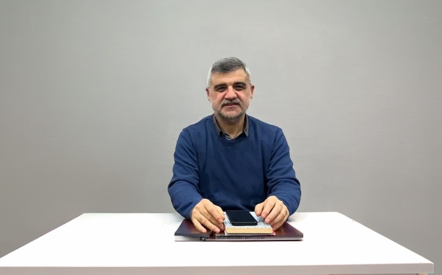 Tarihçi Hüseyin Özhazar, Bahçelievler'de Yakın Tarih'te Egemen Güçleri Anlattı