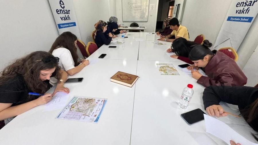Diyarbakır'da Oryantiring Kursuna Yoğun İlgi