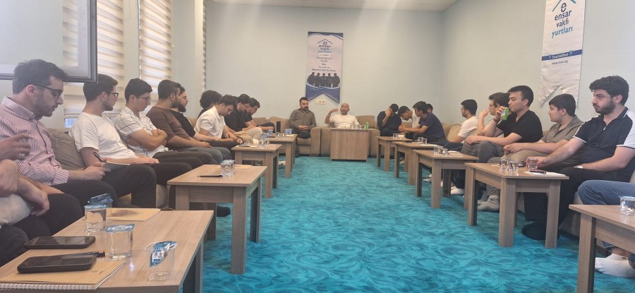 Veli Karataş'tan Öğrencilere Hayata Rehberlik Eden Tavsiyeler
