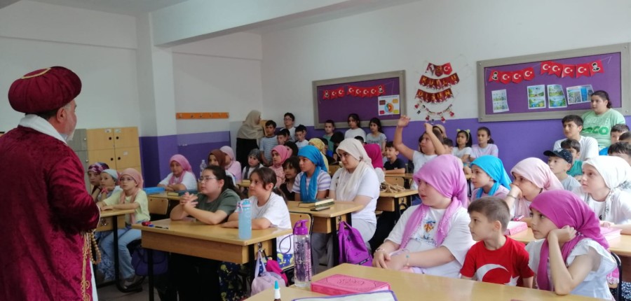 Nasrettin Hoca Karakteriyle Çocuklara Vatan Sevgisini Anlattı
