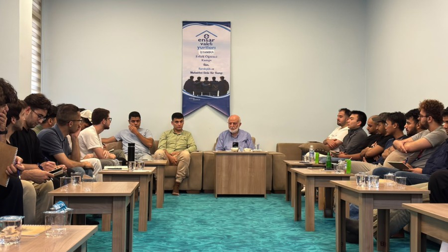 Vakıf Hizmetlerinin Topluma Katkısı Kamp Programında Ele Alındı