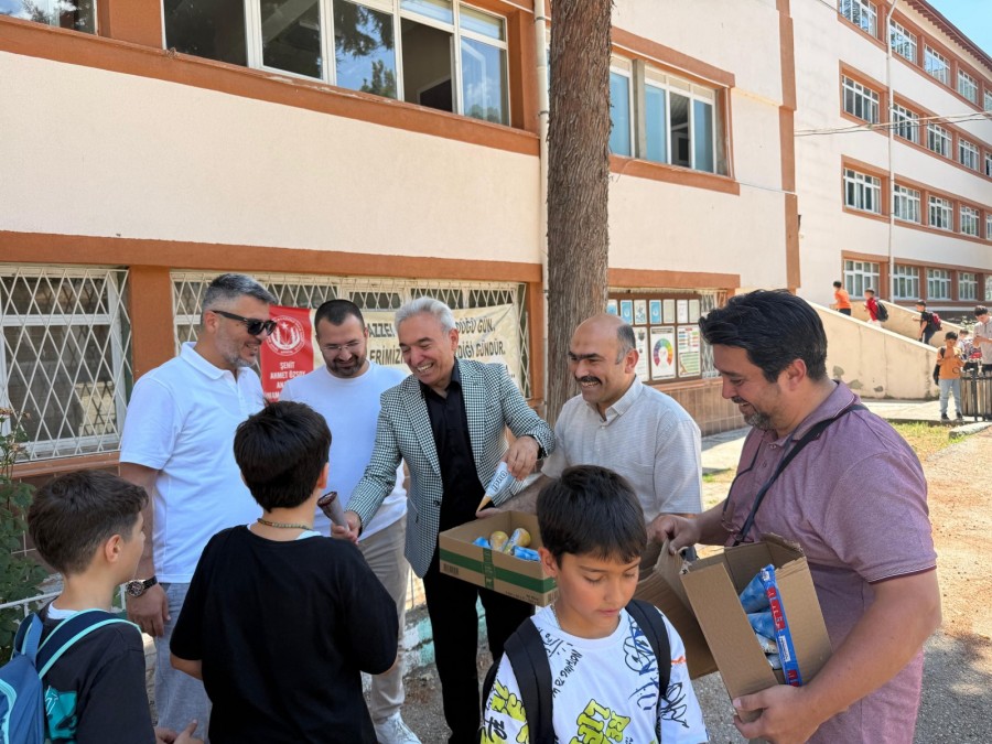 Yaz Kur'an Kursu Öğrencilerine Tatlı Sürprizler Devam Ediyor