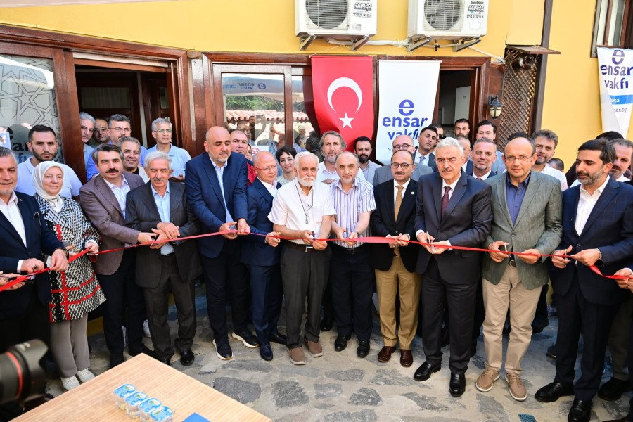 Ensar Vakfı Bursa Şubesi Yeni Hizmet Binasını Dualarla Hizmete Açtı